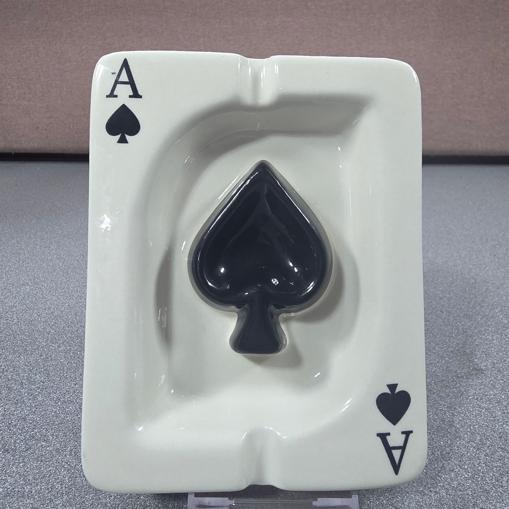 Ace of‎ Spades Ashtray White Excellent Ceramic Playing Card